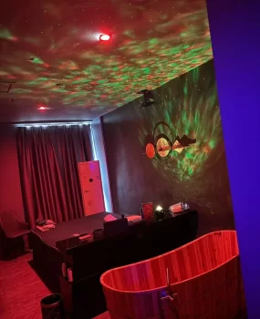 安庆市宜秀区可以草b的spa店