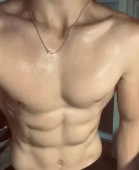 舔的特别舒服的鸭子