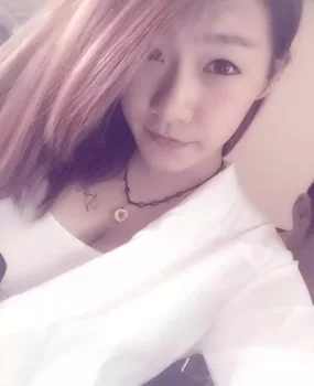 真正的良家兼职妹，大奶长腿小蛮腰