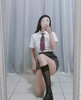 西安洗浴会所精品莞式敲门极品兼职