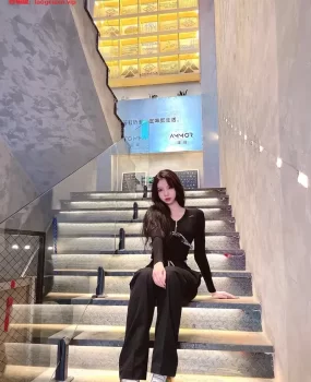 西宁市黑丝长腿小姐姐兼职