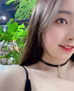 保定河大爱笑女生